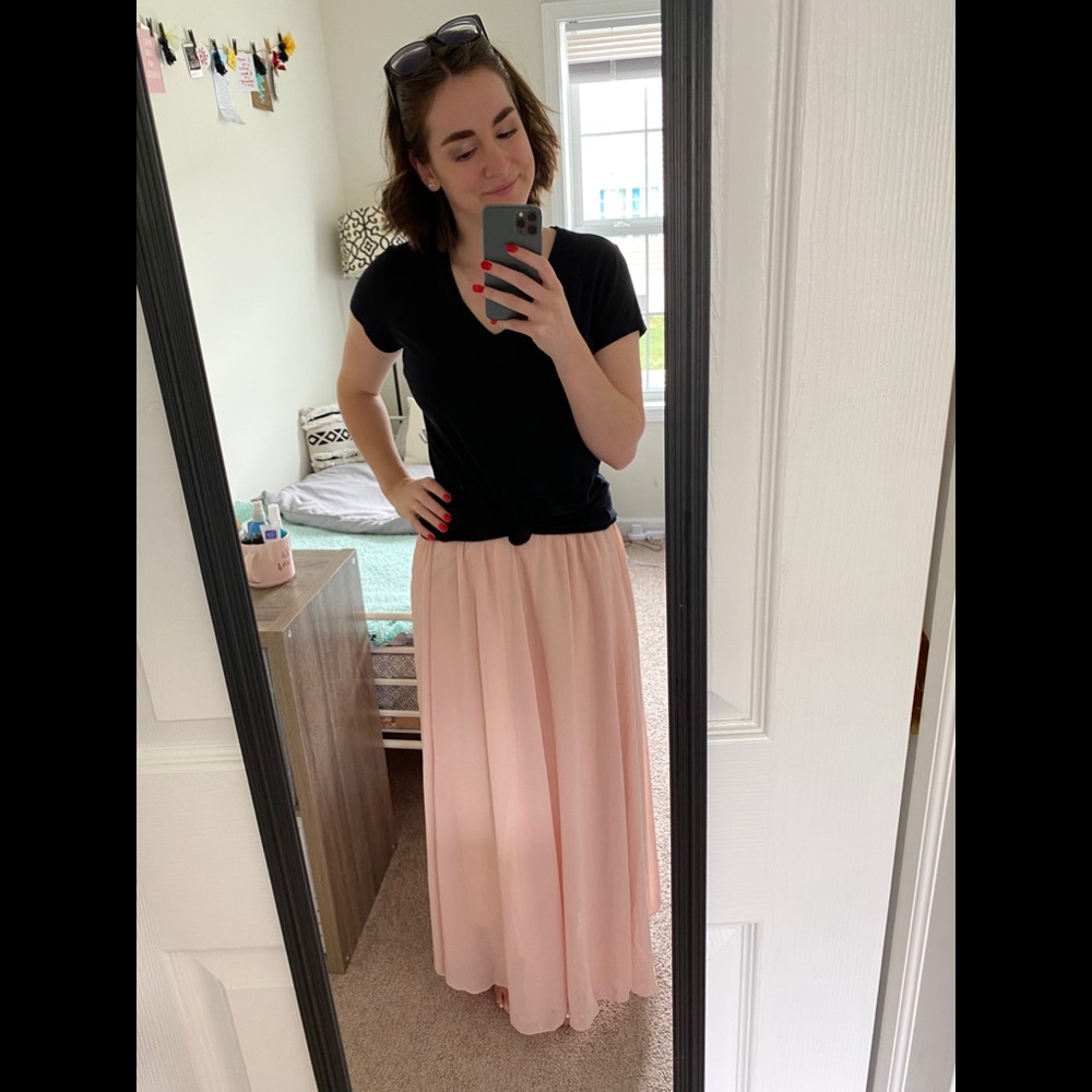 🌸 Maxi skirt pink rose size s/m 🌸